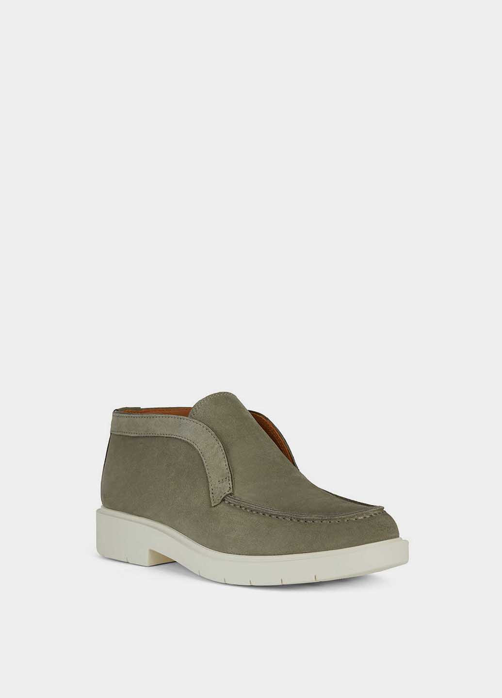 Осенние ботинки Geox без декора из натуральной замши