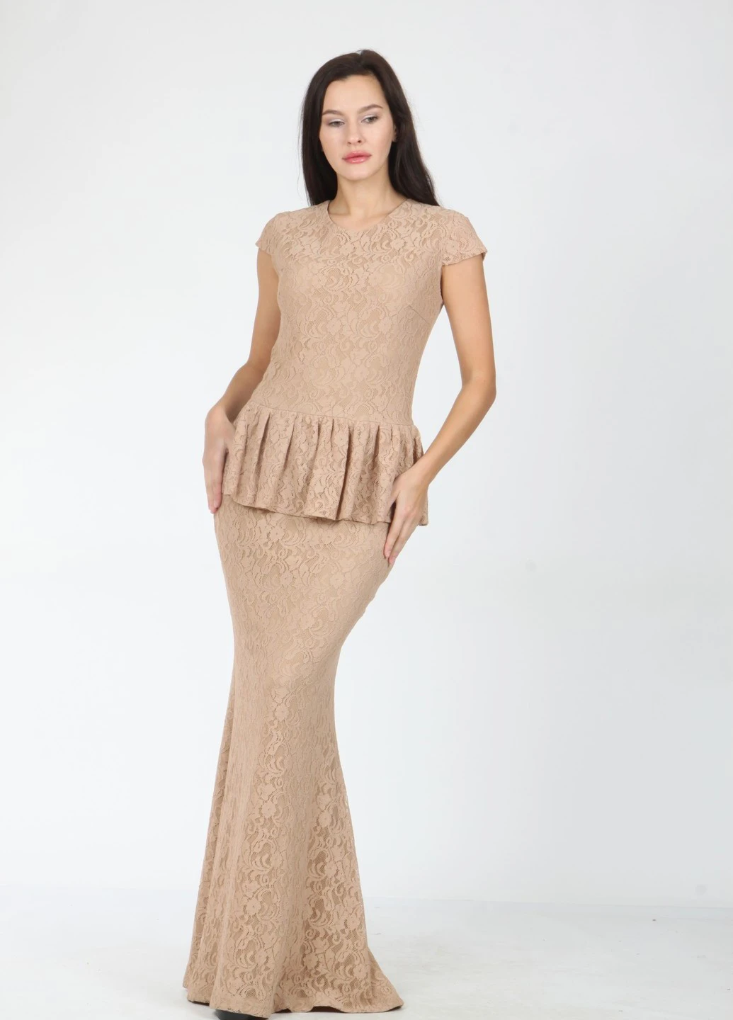Бежева вечірня плаття, сукня Enna Levoni однотонна