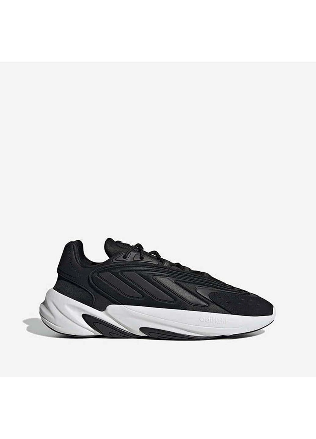 Черно-белые демисезонные кроссовки adidas