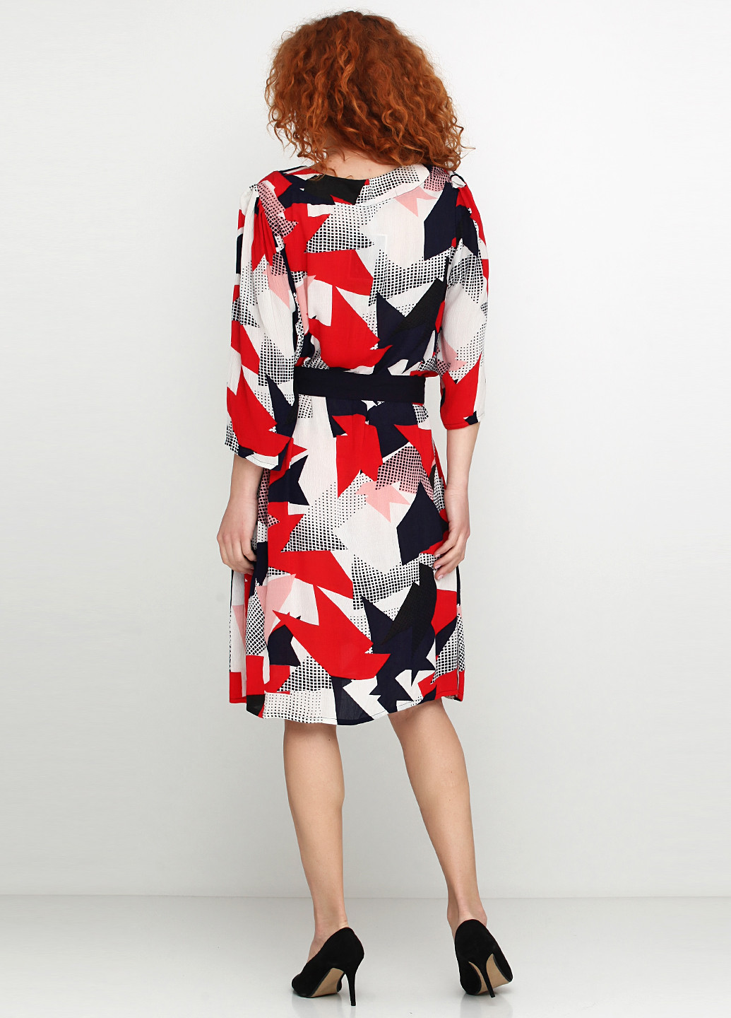 Красное кэжуал платье Adia Fashion с геометрическим узором