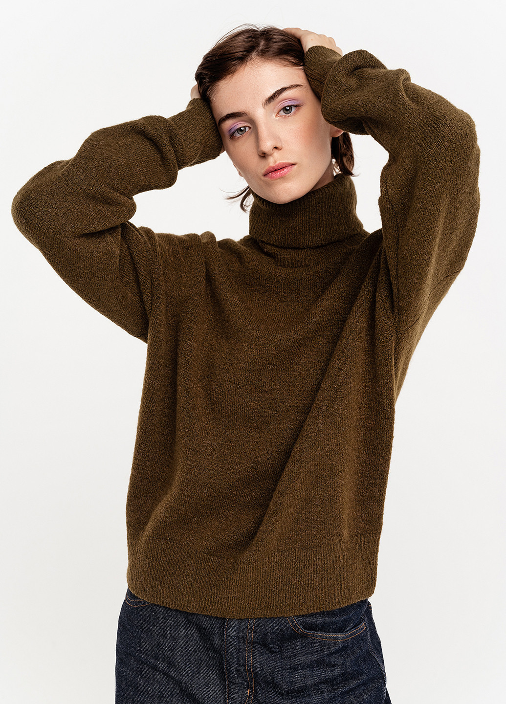 Оливковий (хакі) демісезонний светр befree