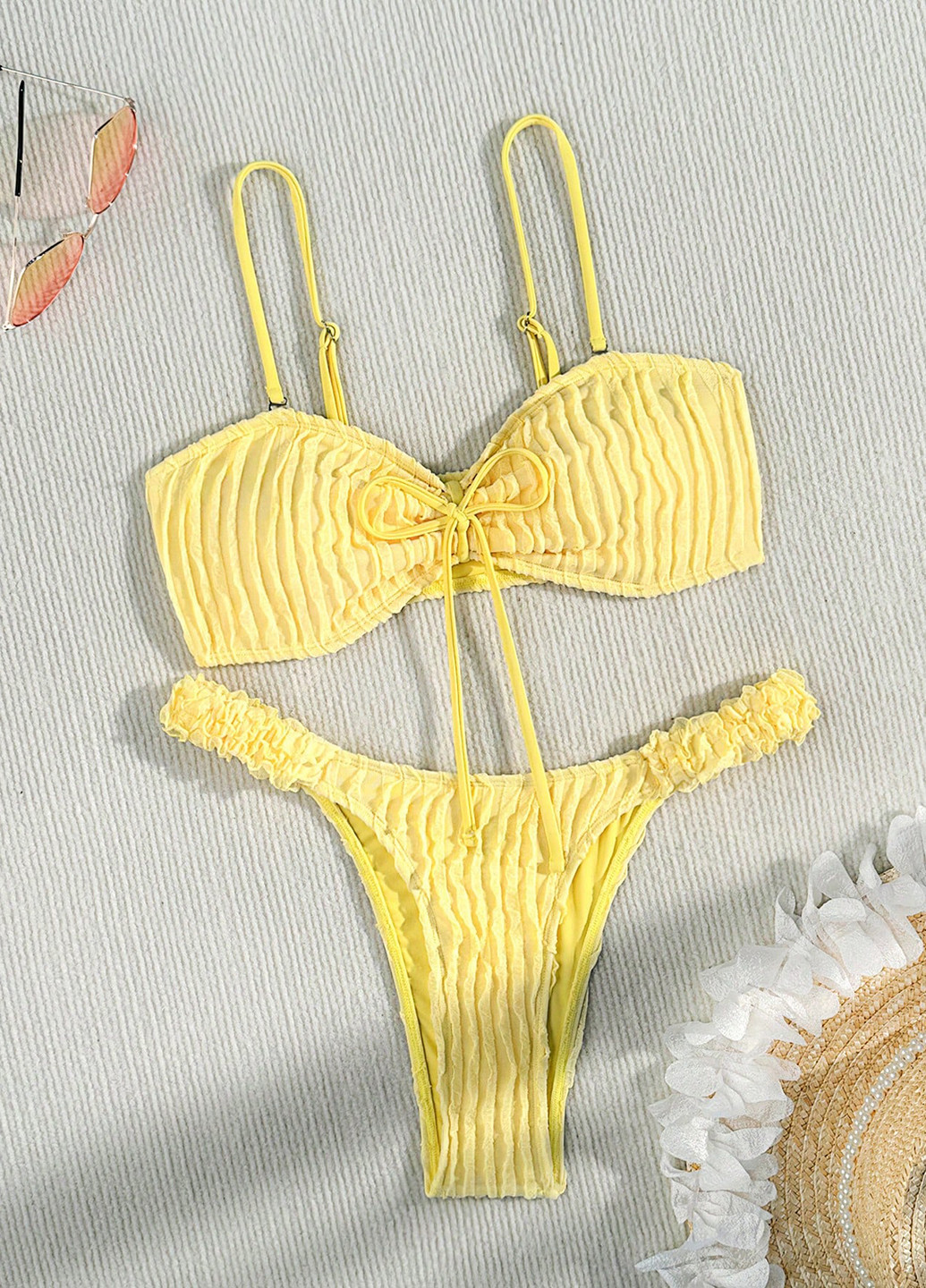 Светло-желтый демисезонный купальник (лиф, трусики) раздельный, бандо SHEIN