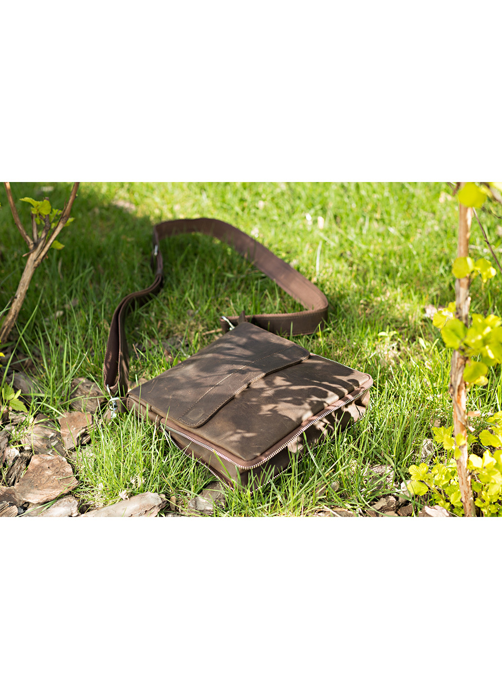 Чоловіча шкіряна сумка 22х25,5х3-6,5 см Shvigel (252129947)