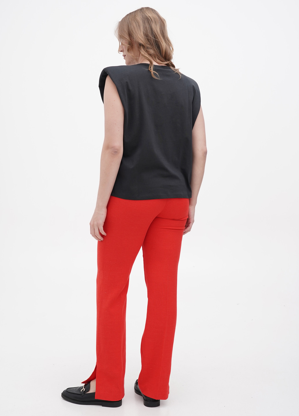 Красные кэжуал демисезонные прямые брюки Sisley