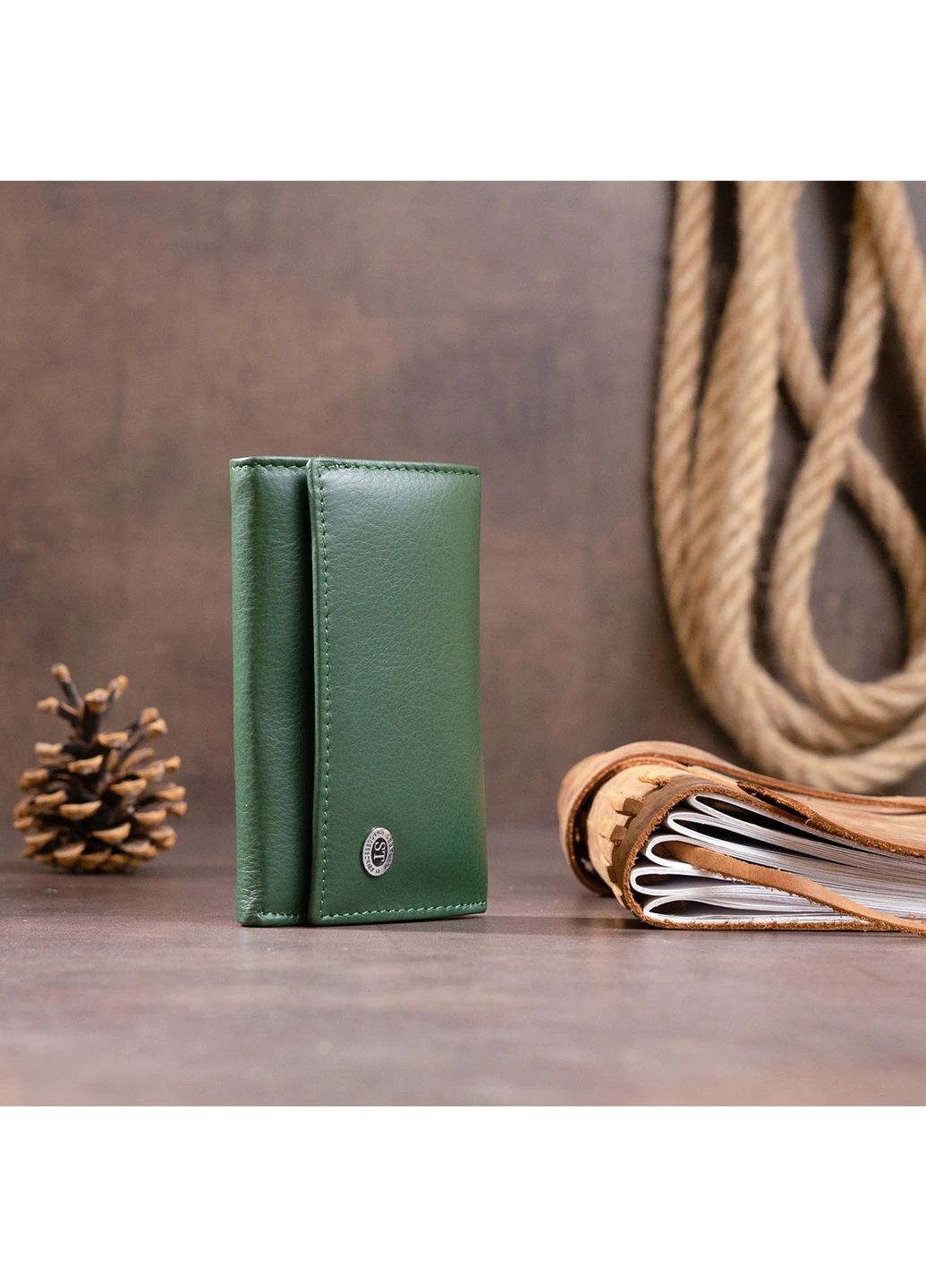 Жіночий шкіряний гаманець-ключниця 12,3х7,3х1 см st leather (229459456)
