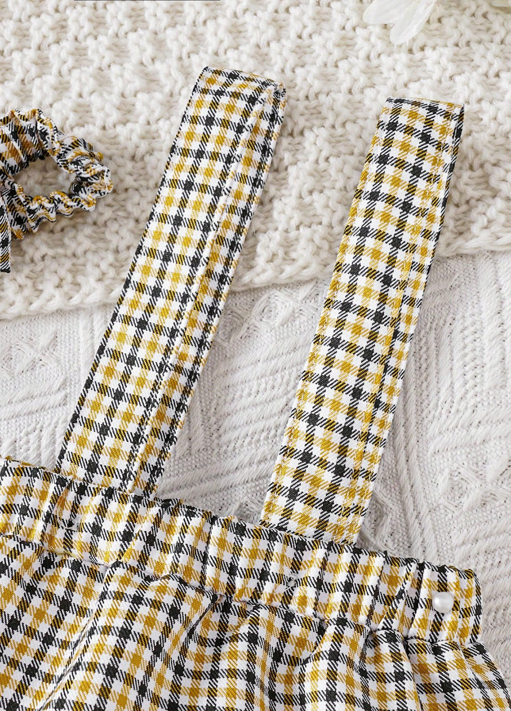 Комбінований літній костюм (комбінезон, метелик, берет) з шортами SHEIN