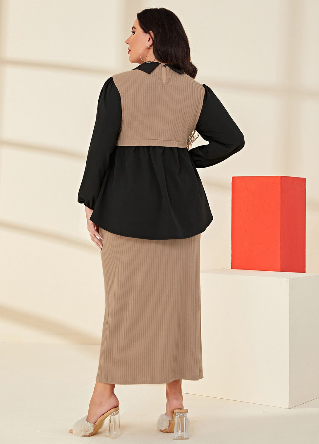 Комбинированный демисезонный комплект (блуза, юбка) SHEIN