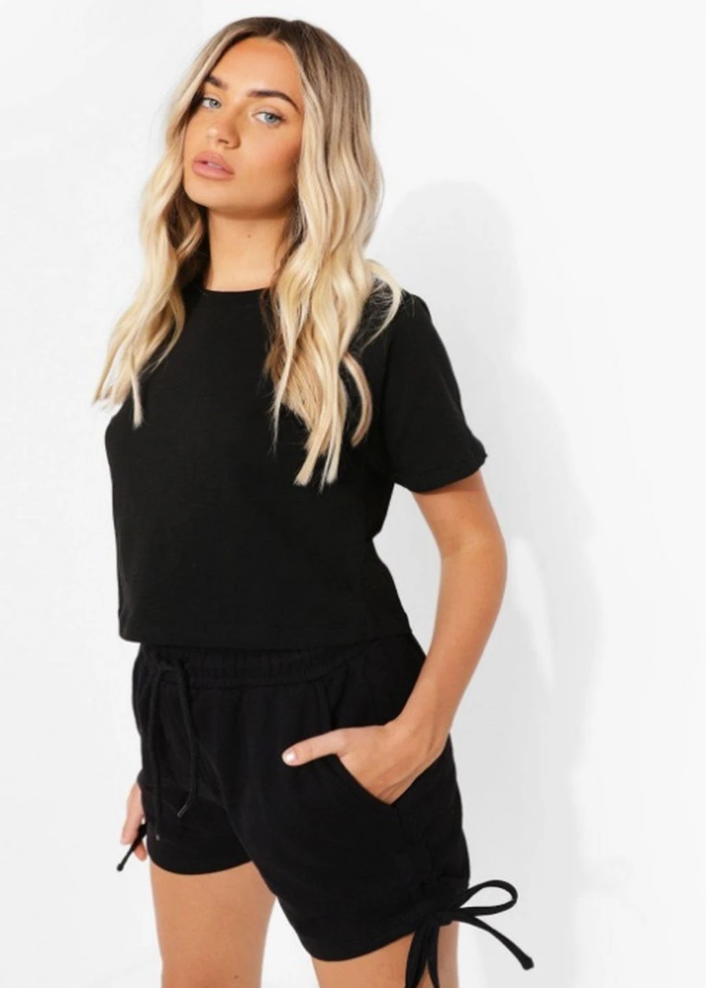 Шорти Boohoo (251429207)