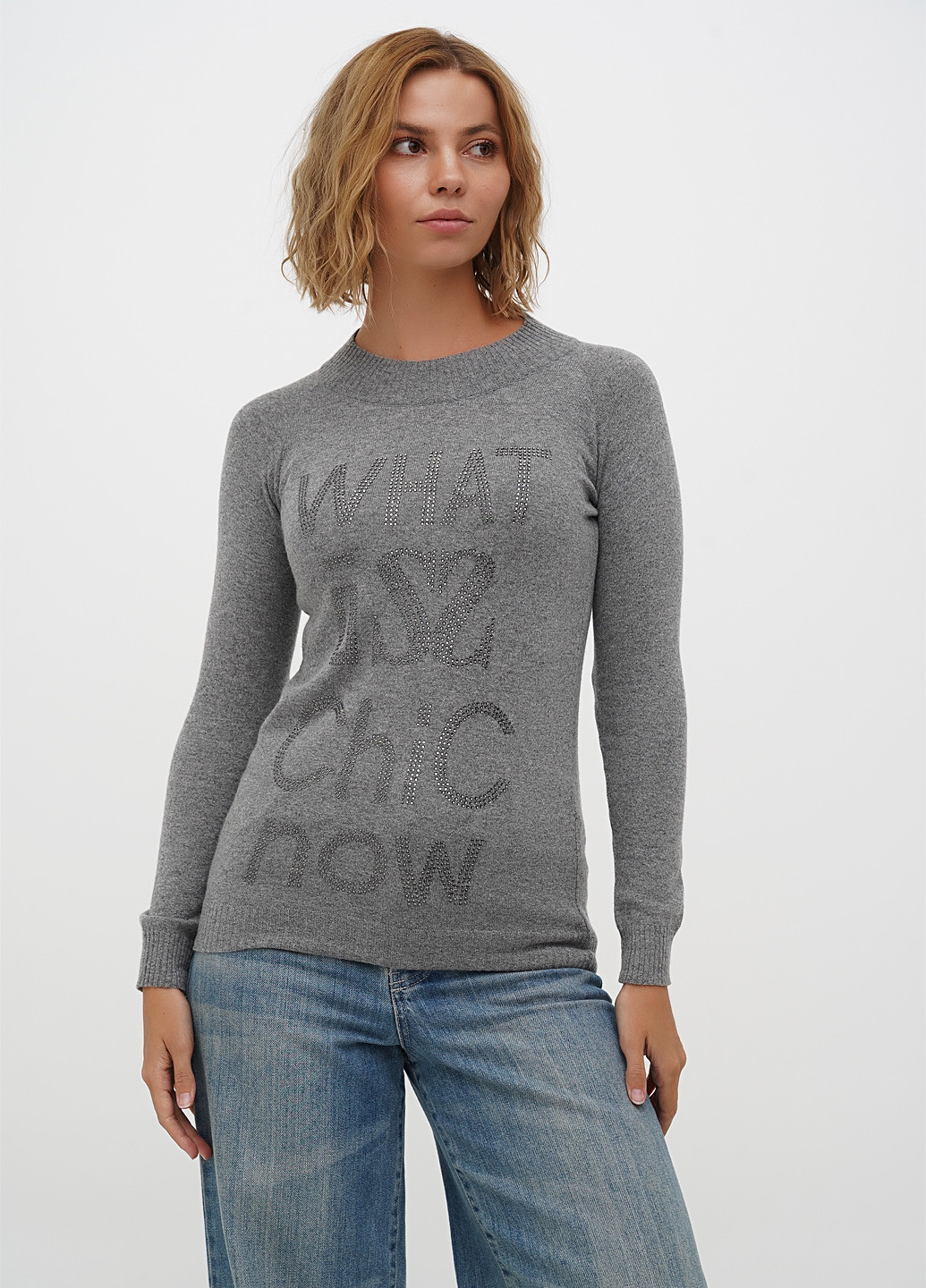 Сірий демісезонний светр Sassofono