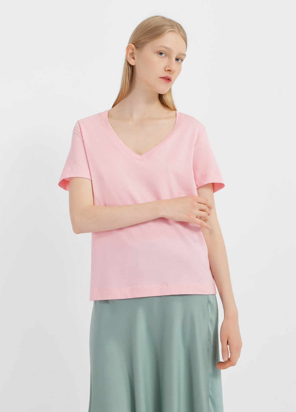 Светло-розовая летняя футболка Promin