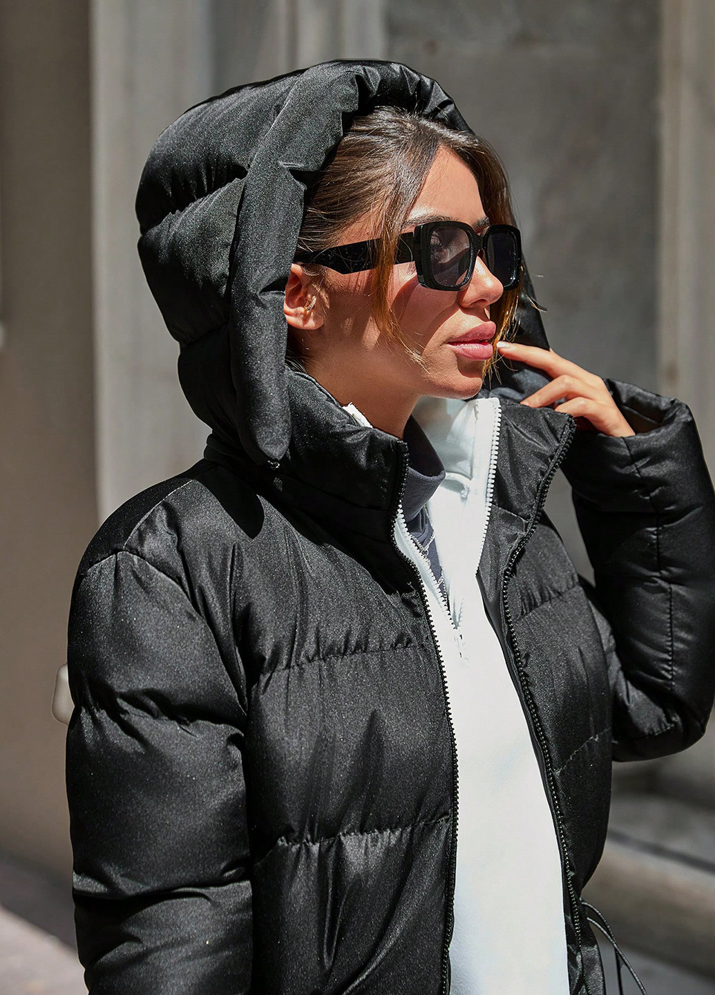 Черная зимняя куртка SHEIN