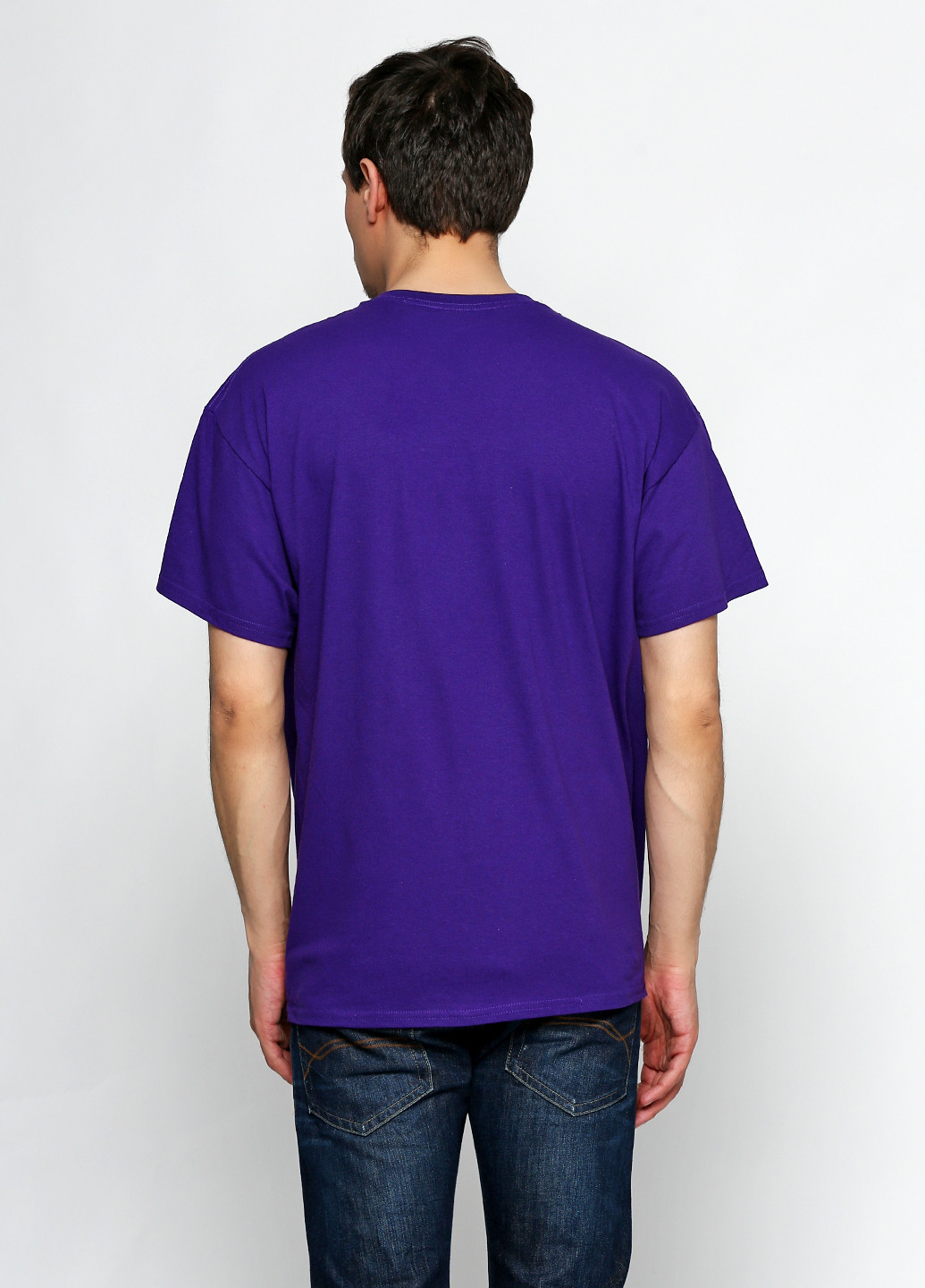 Фиолетовая футболка Gildan