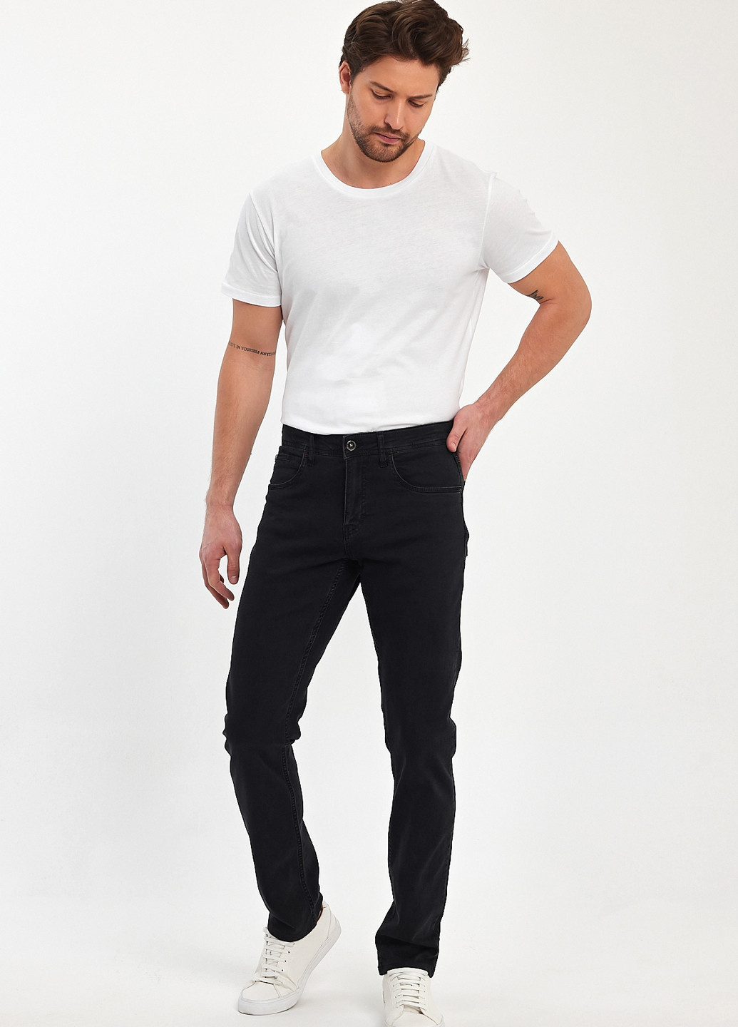 Черные демисезонные регюлар фит джинсы Trend Collection