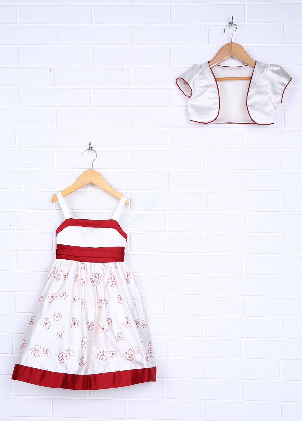 Молочный демисезонный комплект (платье, болеро) Zhenhai
