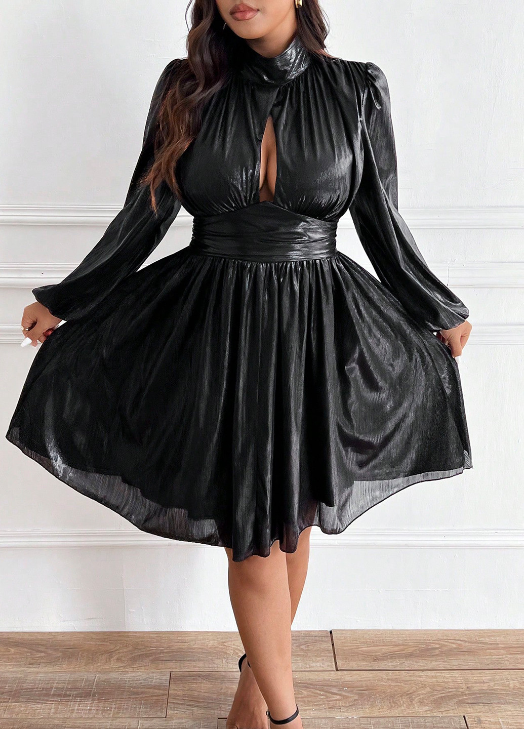 Чорна вечірня сукня кльош SHEIN однотонна