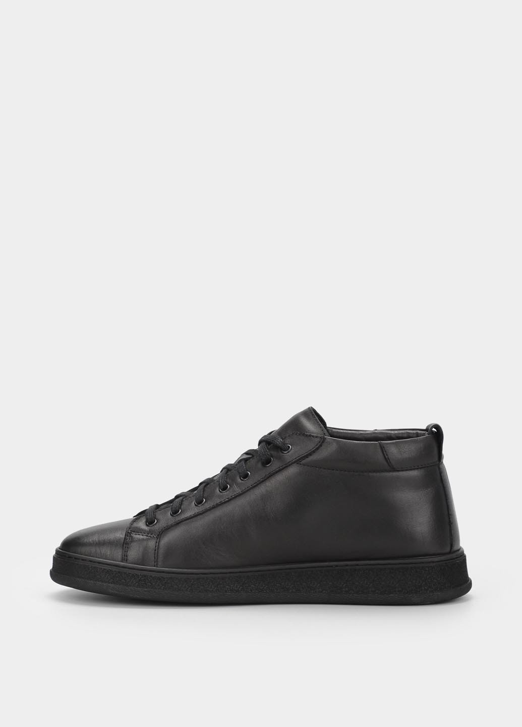 Черные осенние ботинки Braska