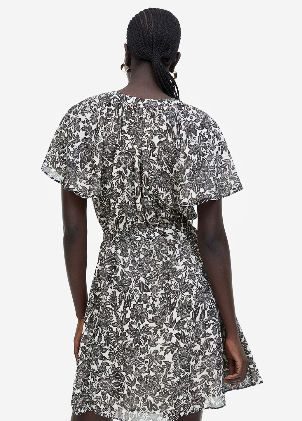 Черно-белое кэжуал платье клеш H&M с цветочным принтом