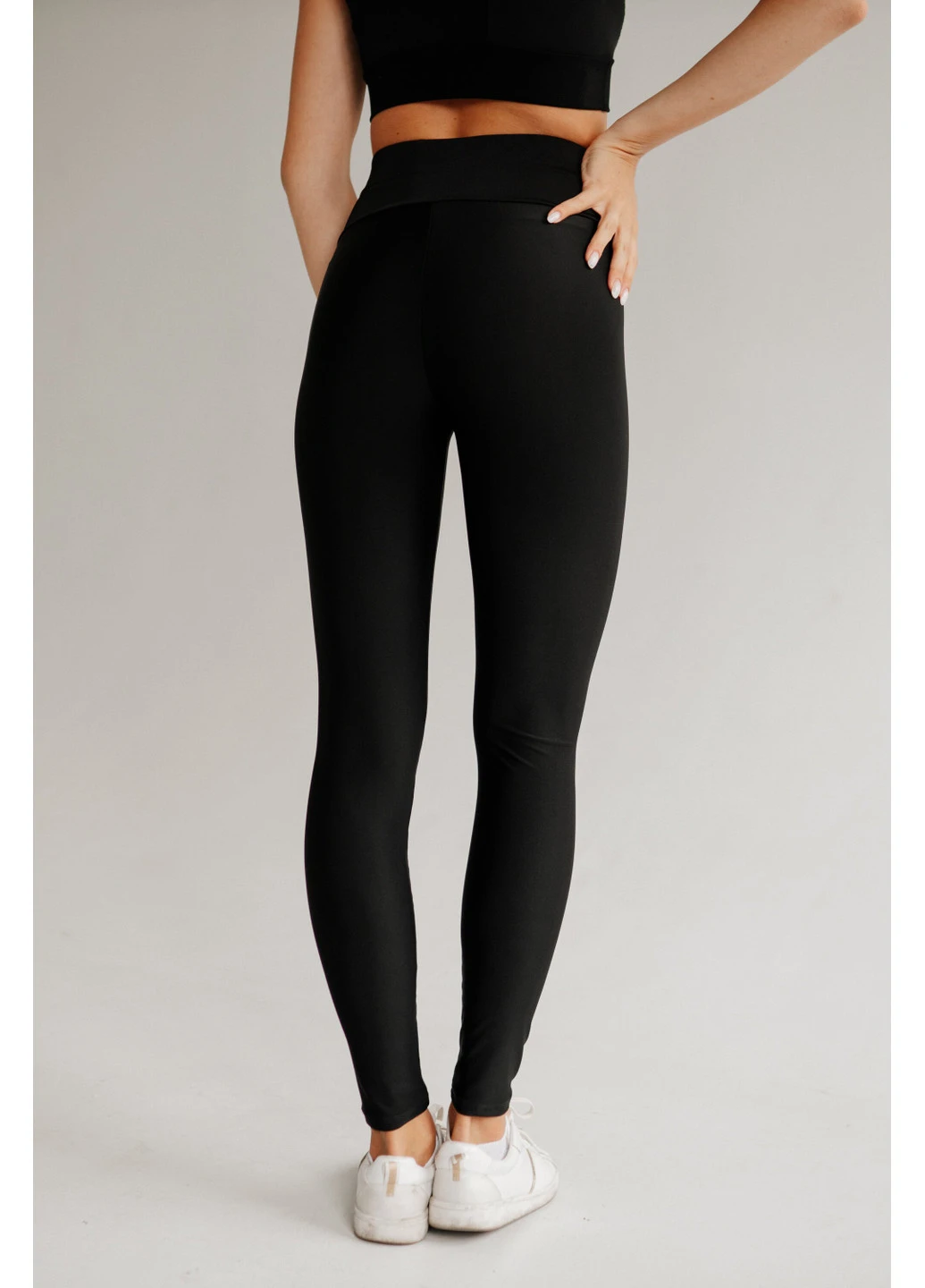 Черные демисезонные спортивные лосины basic black Aktasport