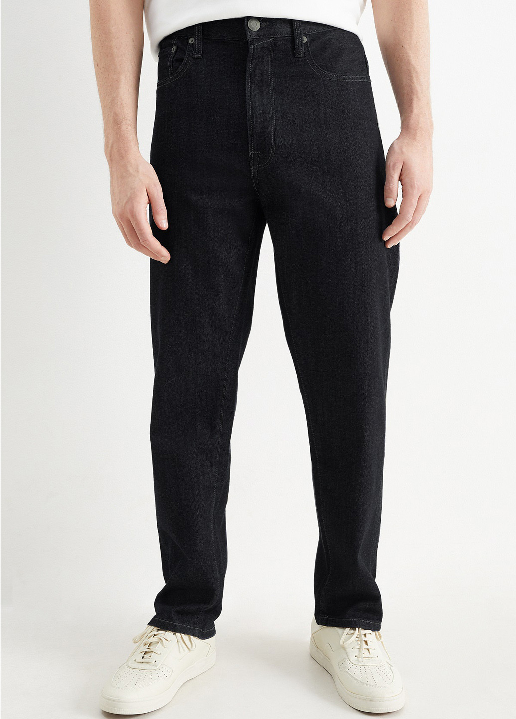 Черные демисезонные джинсы C&A