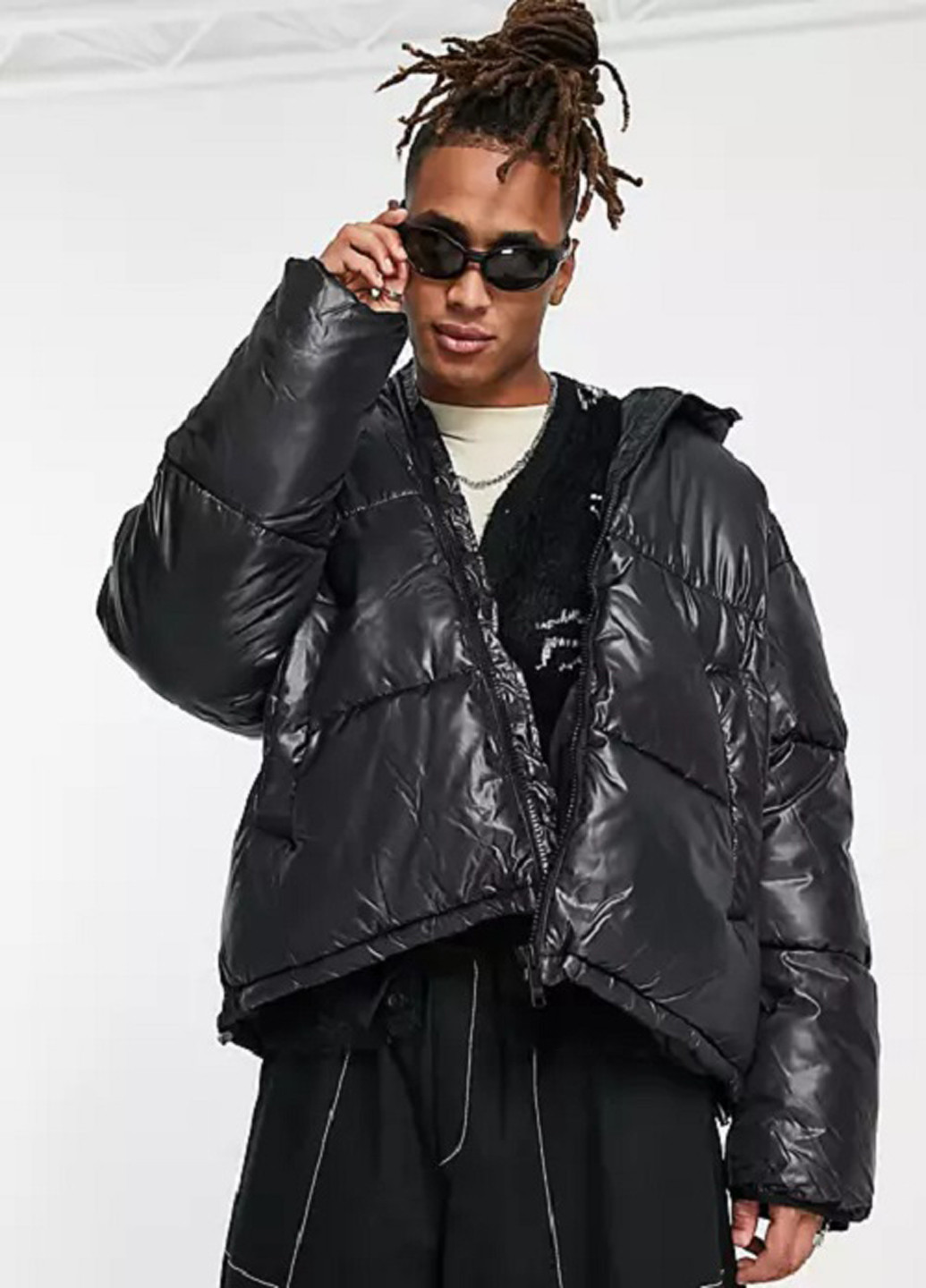 Черная демисезонная куртка Weekday