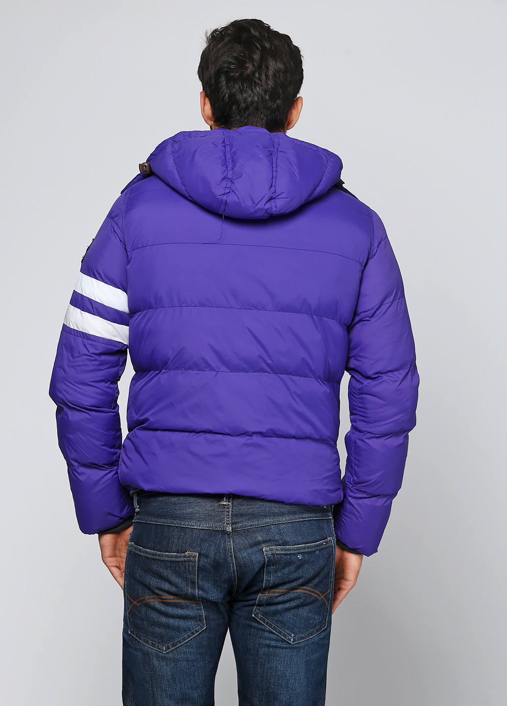 Фиолетовая демисезонная куртка Moscanueva