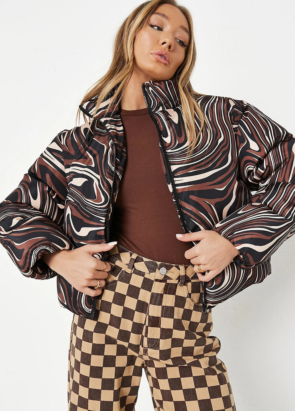 Комбинированная зимняя куртка Missguided