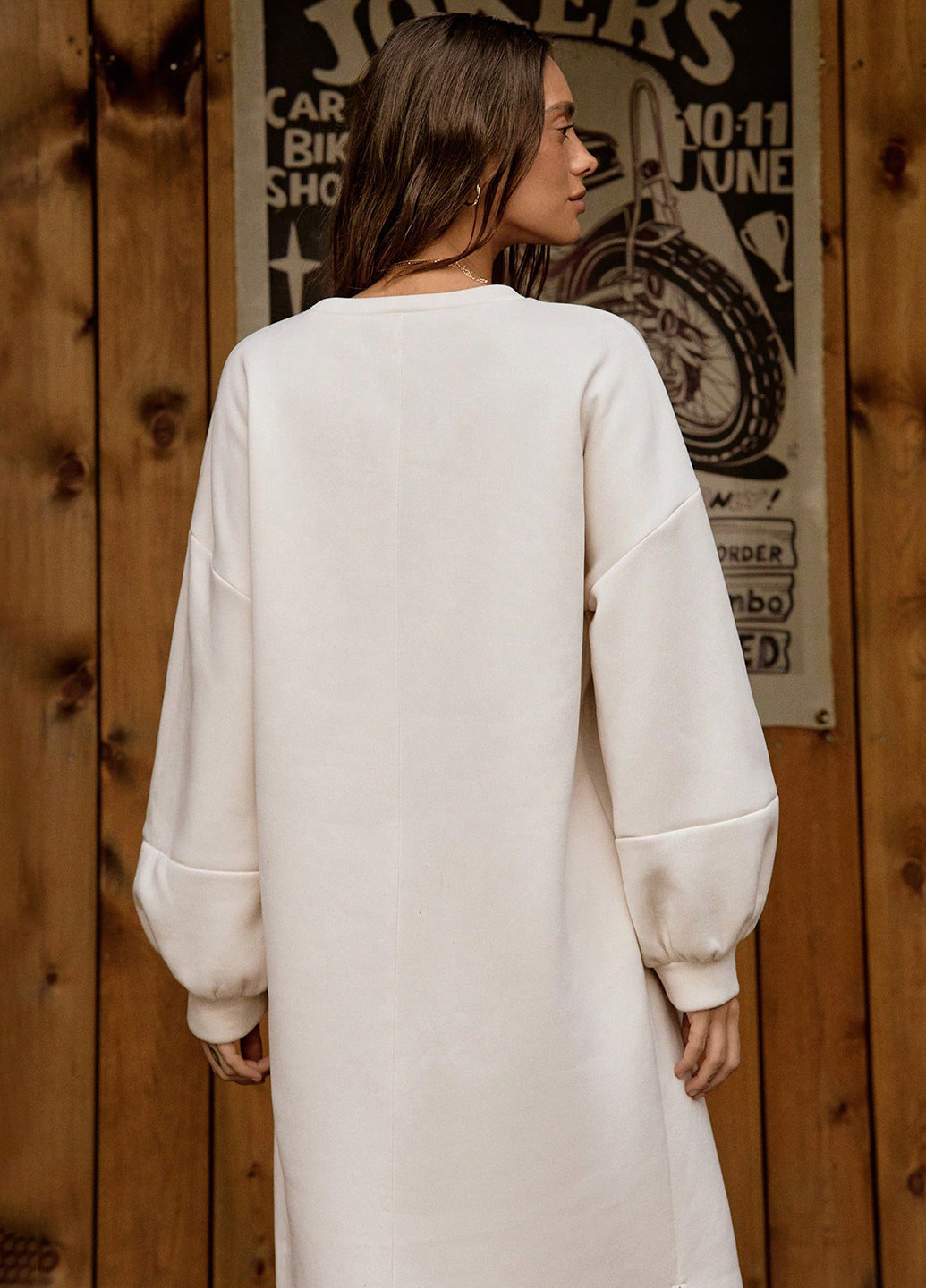 Молочное кэжуал платье платье-свитшот SHEIN однотонное