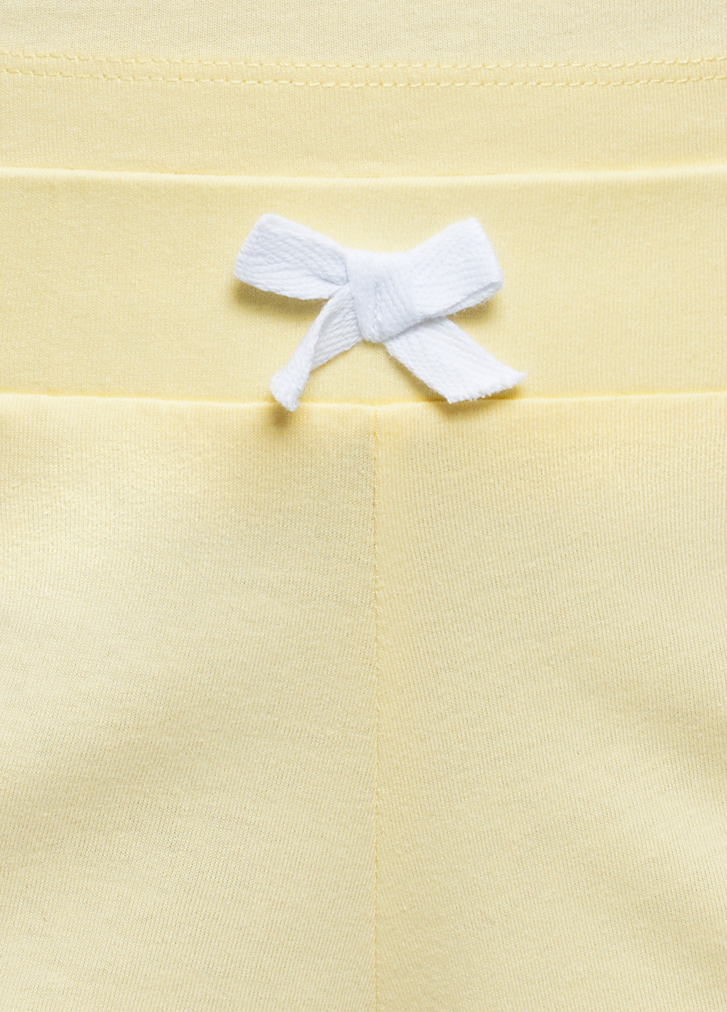 Светло-желтая всесезон пижама (футболка, шорты) Oodji