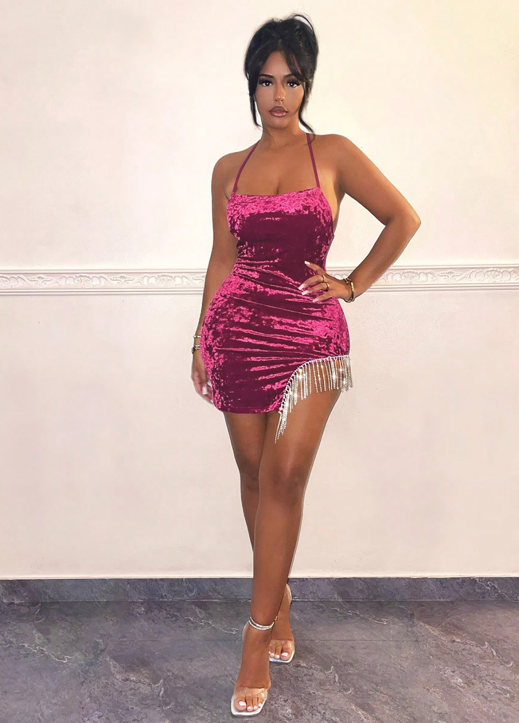 Фуксиновое (цвета Фуксия) вечернее платье силуэтная, с открытой спиной SHEIN однотонное