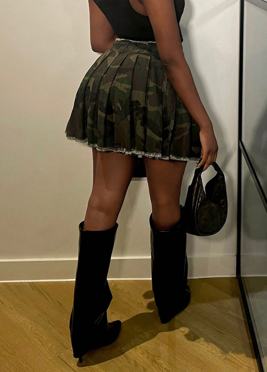 Разноцветная кэжуал камуфляжная юбка SHEIN клешированная