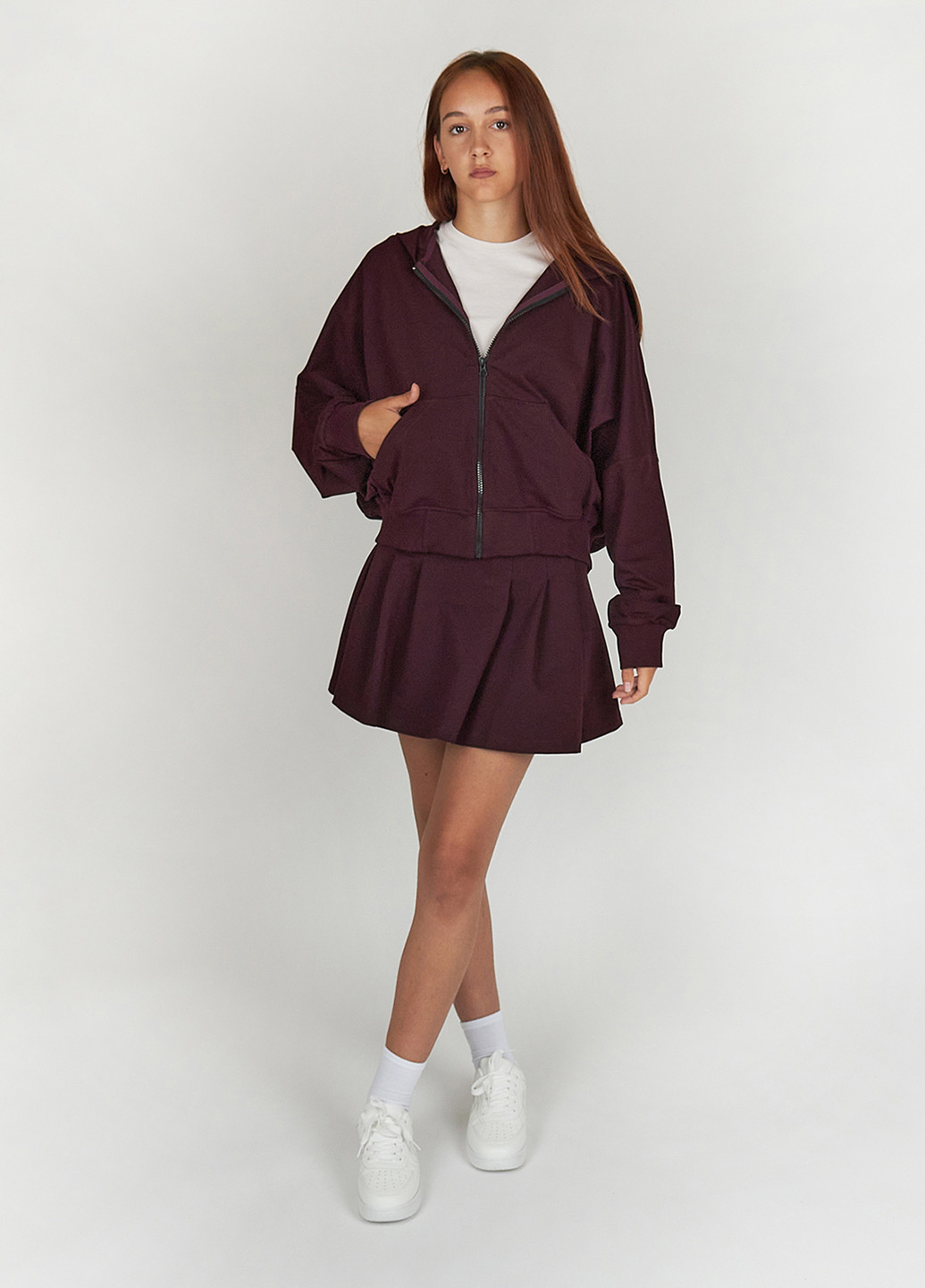 Бордовый демисезонный костюм (толстовка, юбка-шорты) юбочный, с шортами Garnamama