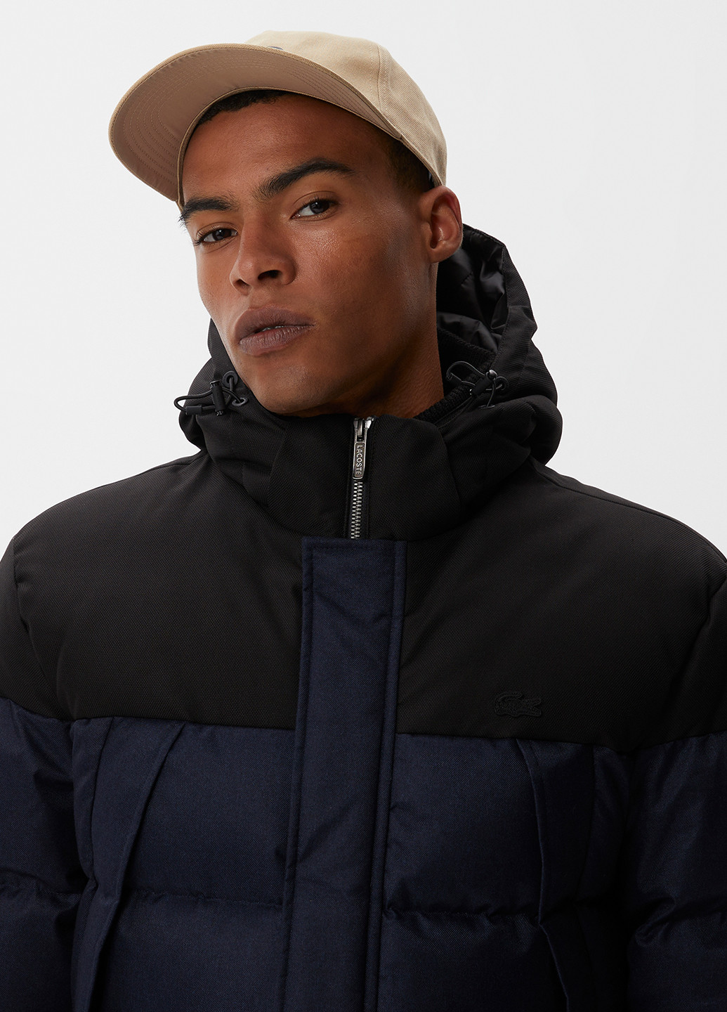 Темно-синяя демисезонная куртка Lacoste