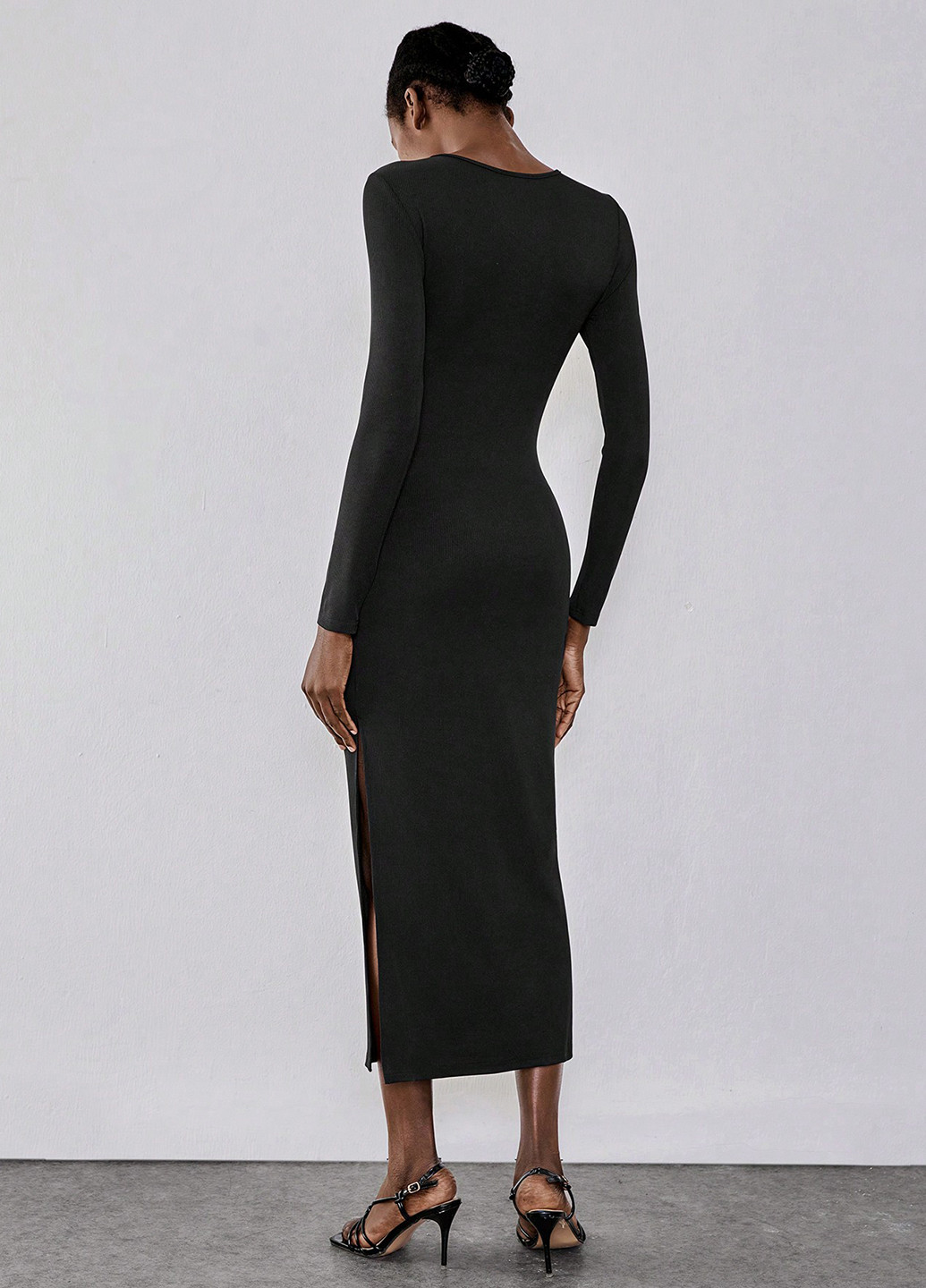 Чорна вечірня сукня силуетна SHEIN однотонна