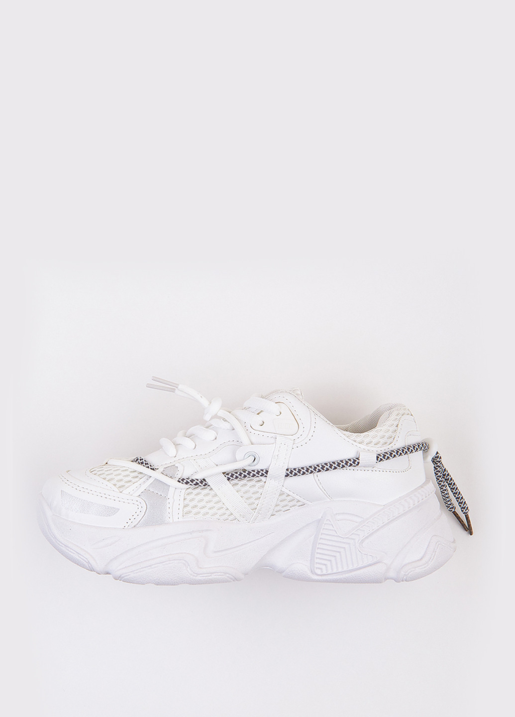 Белые демисезонные кроссовки O! clothing