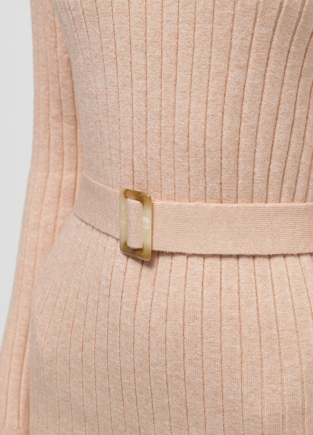 Персикова кежуал сукня сукня-водолазка Sewel однотонна