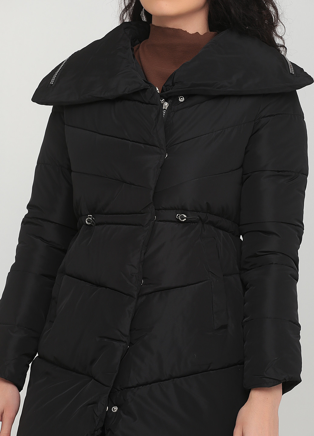 Черная демисезонная куртка SNOW & PASSION