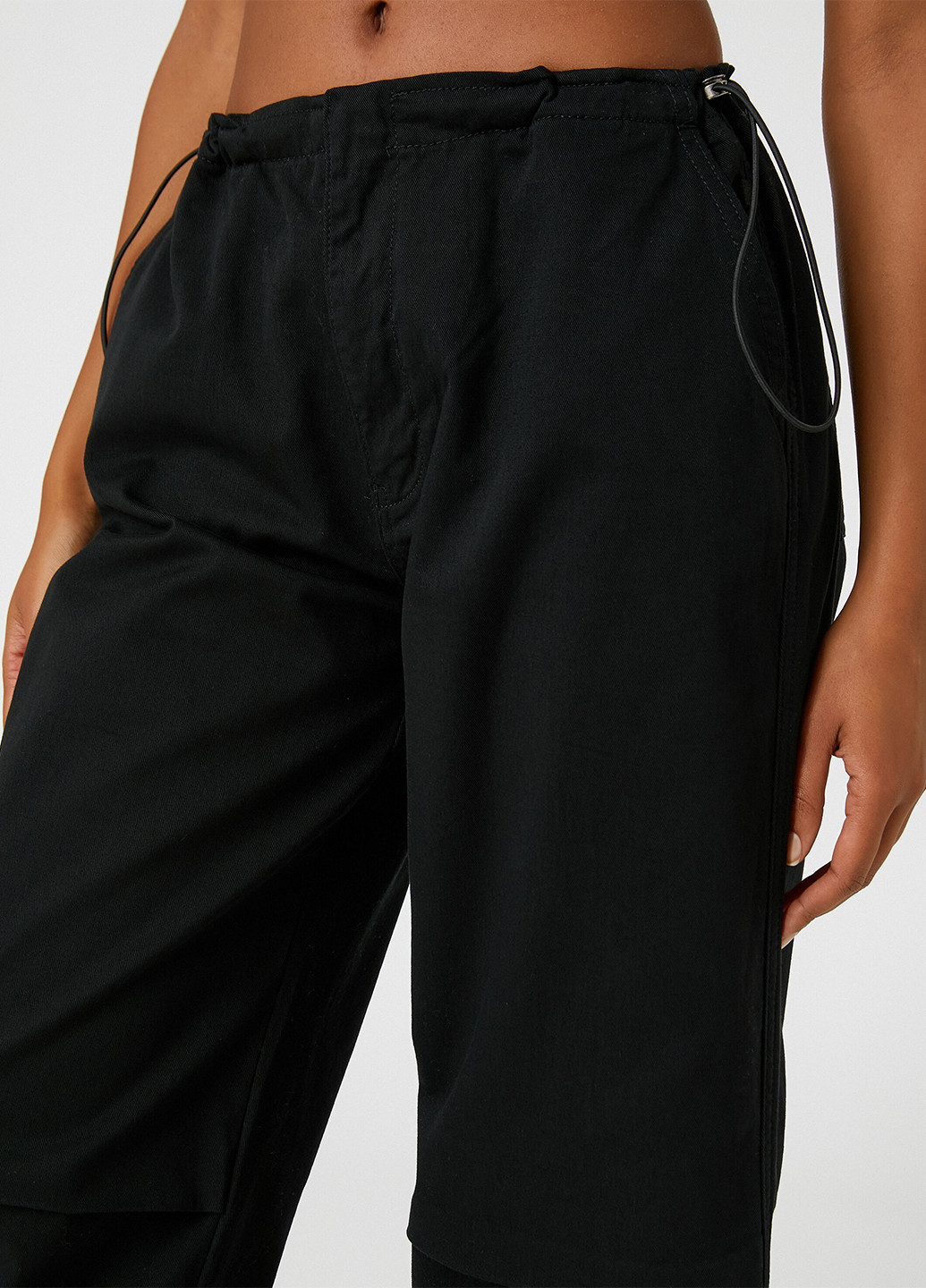 Черные спортивные демисезонные прямые брюки KOTON