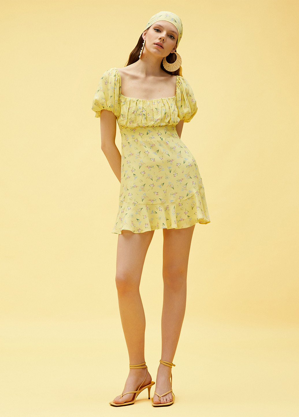 Светло-желтое кэжуал платье KOTON с цветочным принтом