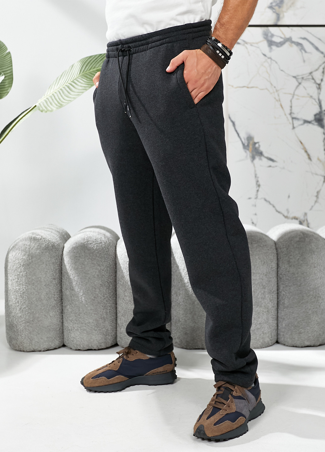 Темно-серые кэжуал демисезонные зауженные брюки Demma