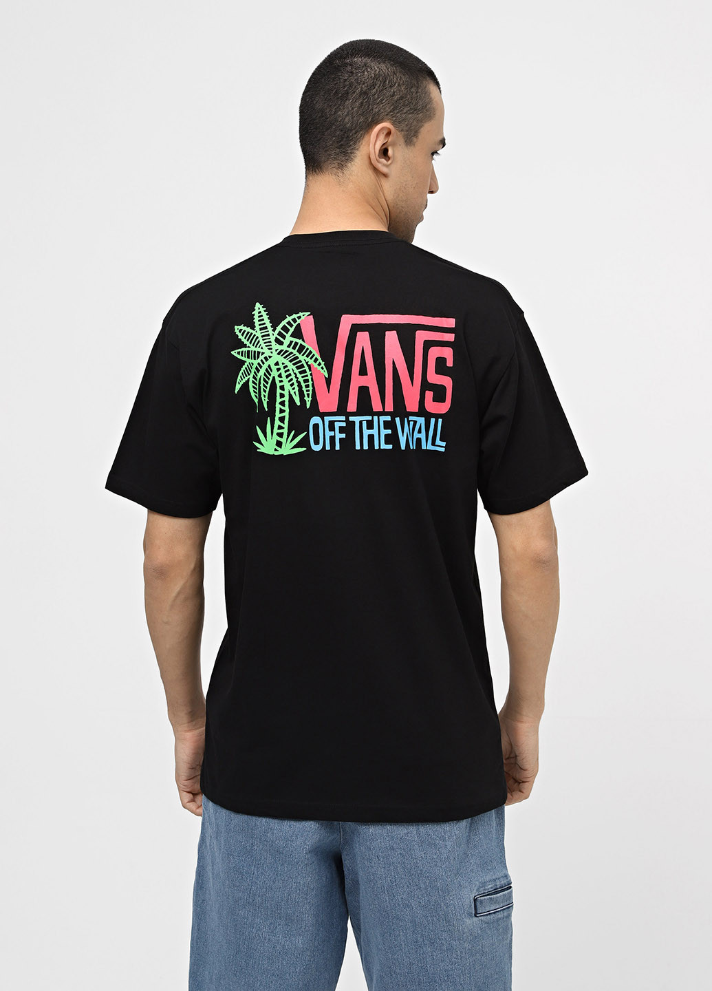 Черная футболка Vans