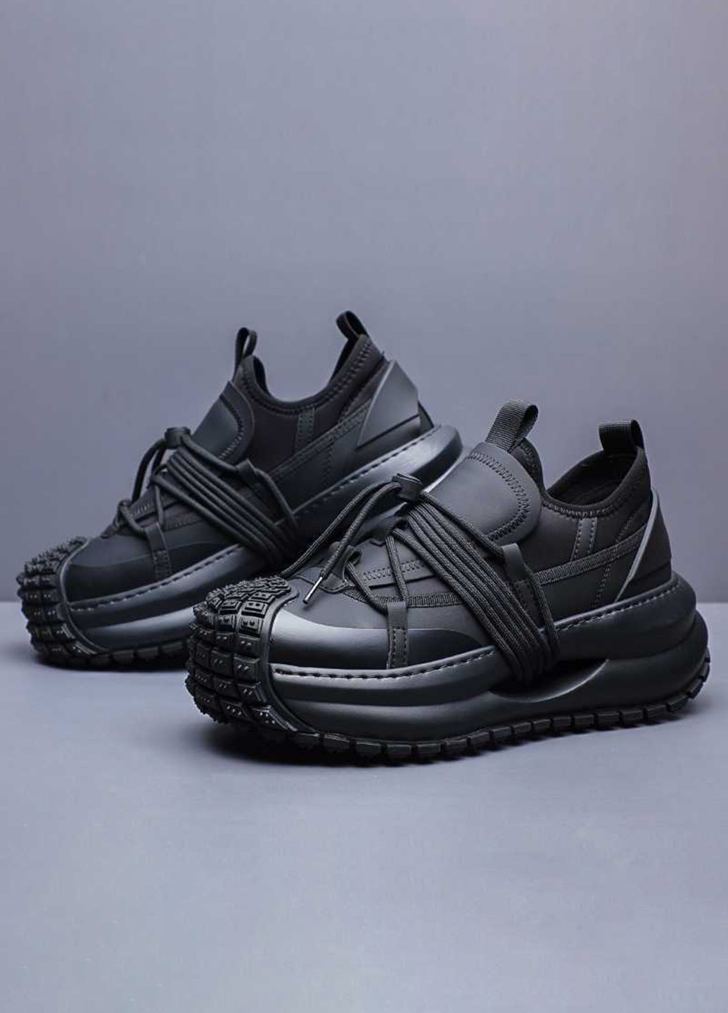 Чорні всесезонні кросівки No Brand