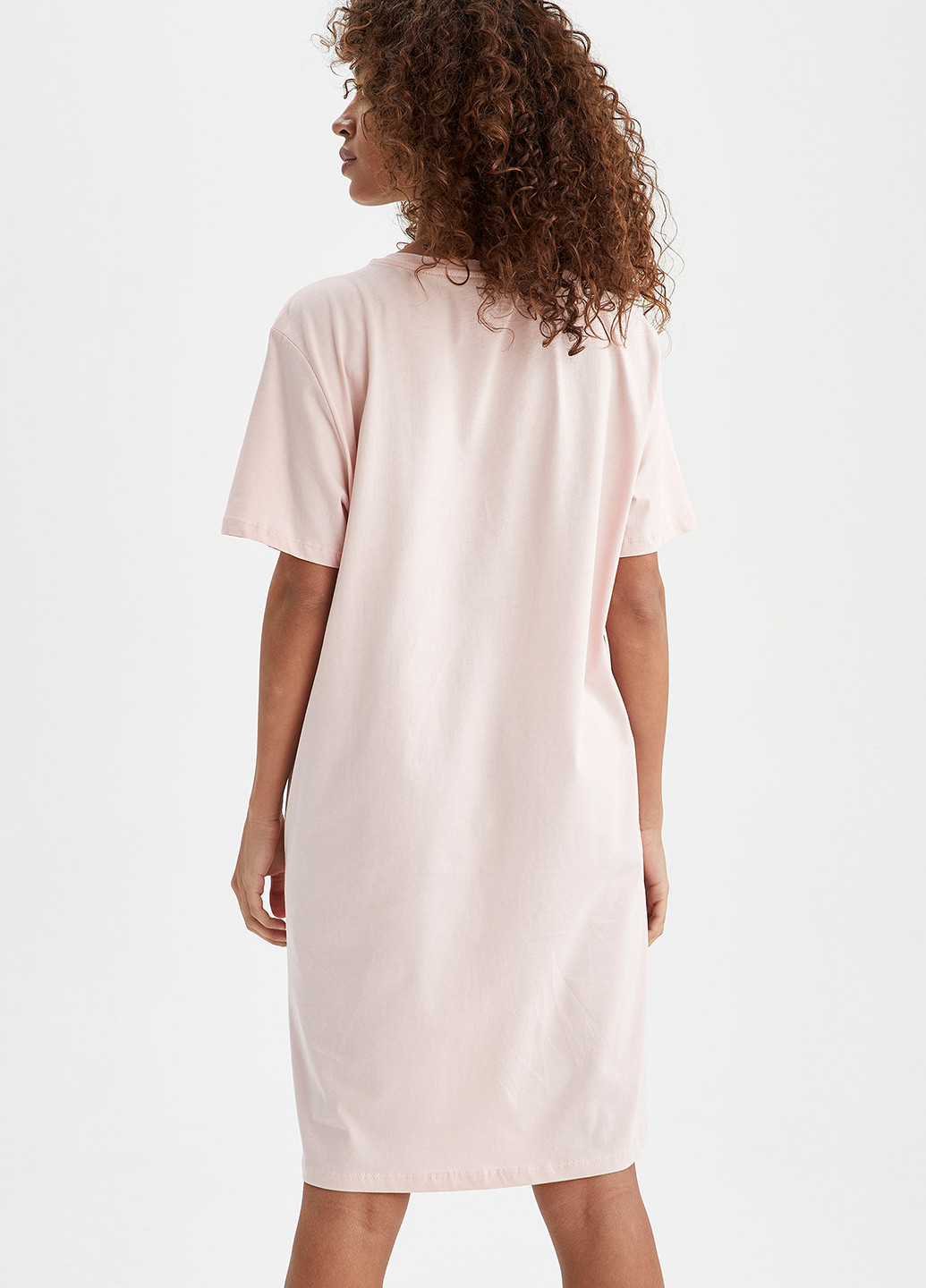 Светло-розовое домашнее платье платье-футболка DeFacto