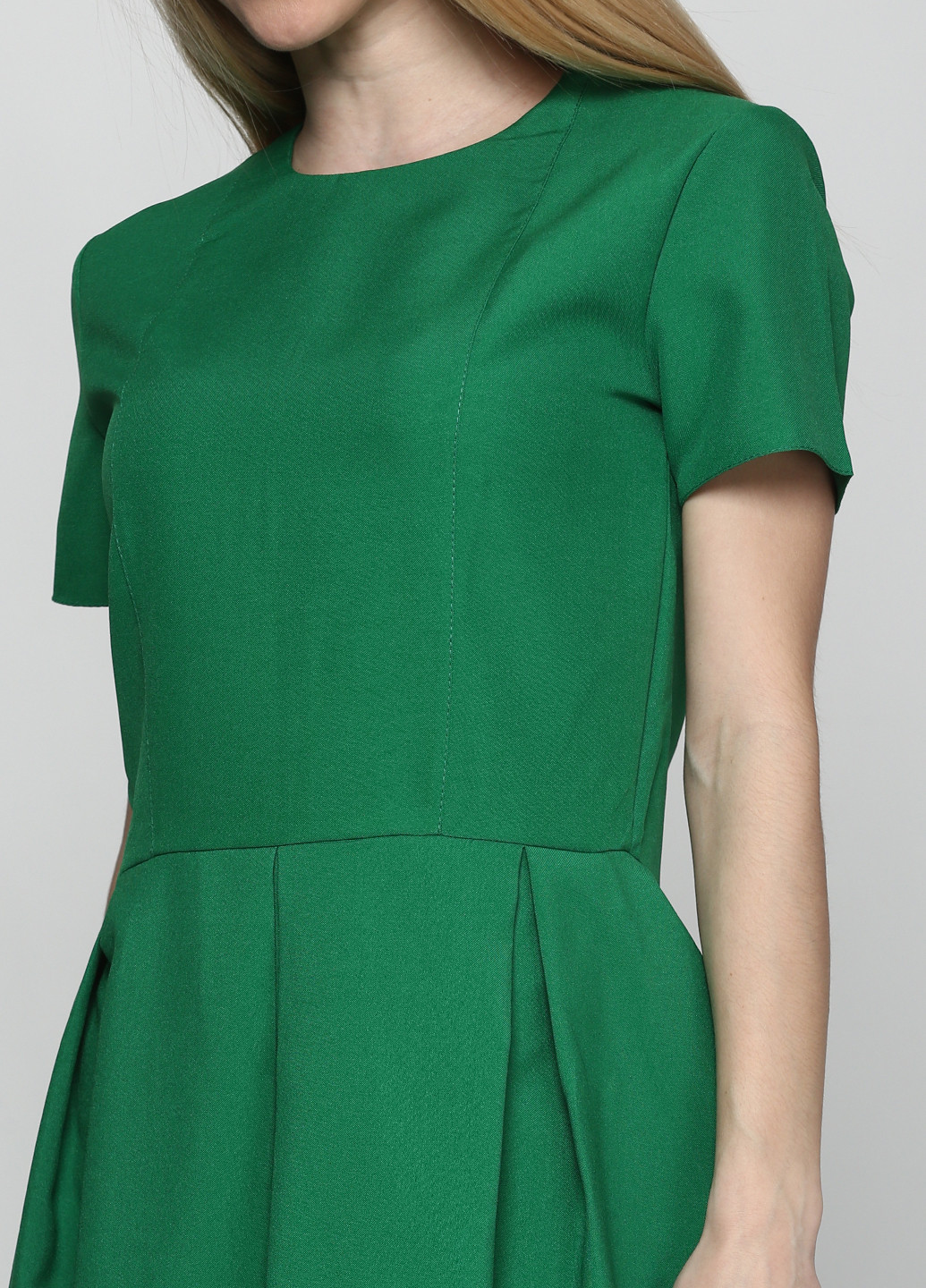 Зеленое кэжуал платье ANVI однотонное