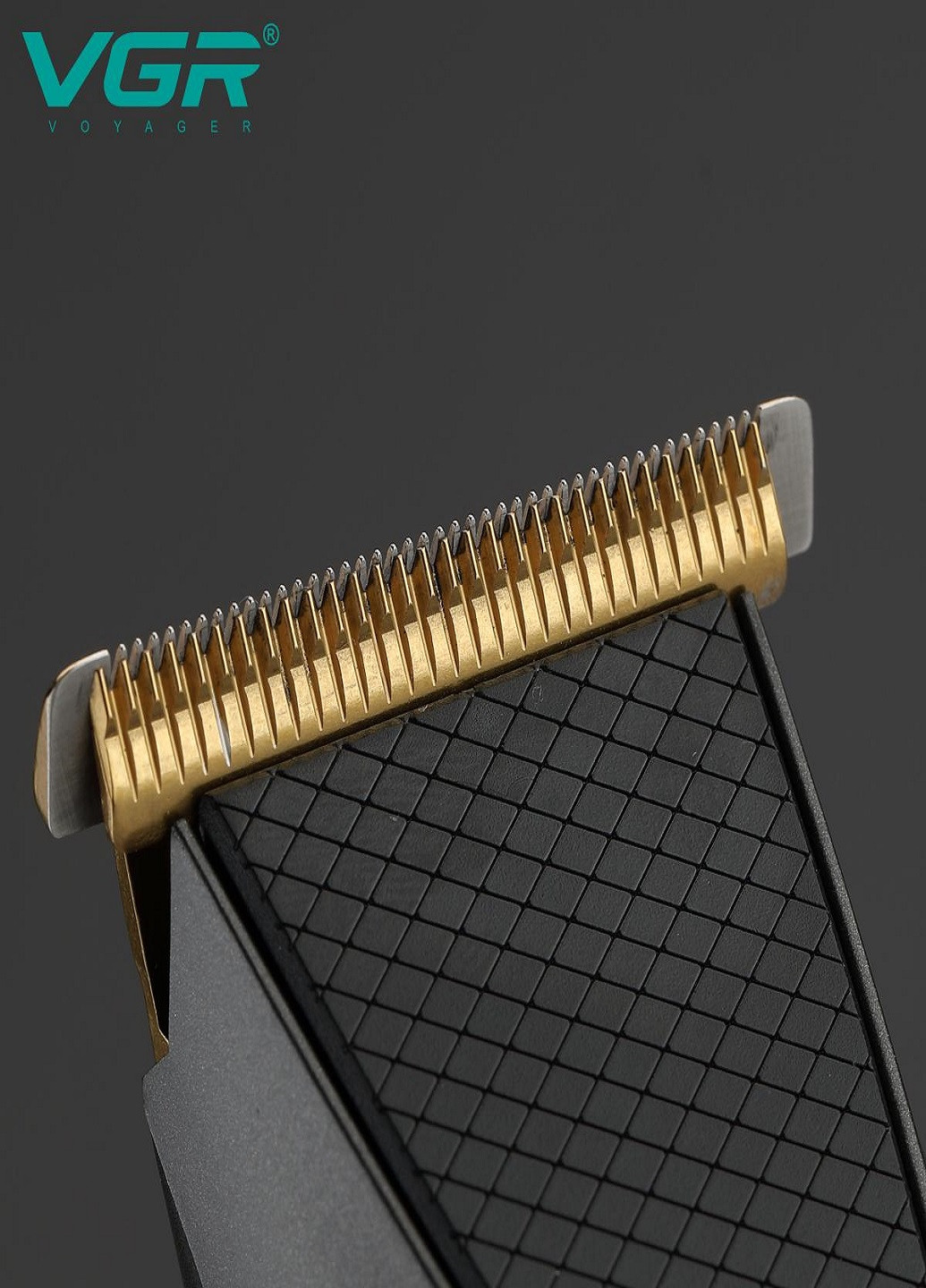 Акумуляторна машинка для стрижки волосся з насадками 090 VGR (253131597)