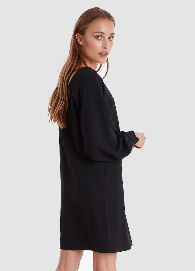 Черное кэжуал платье Ichi однотонное