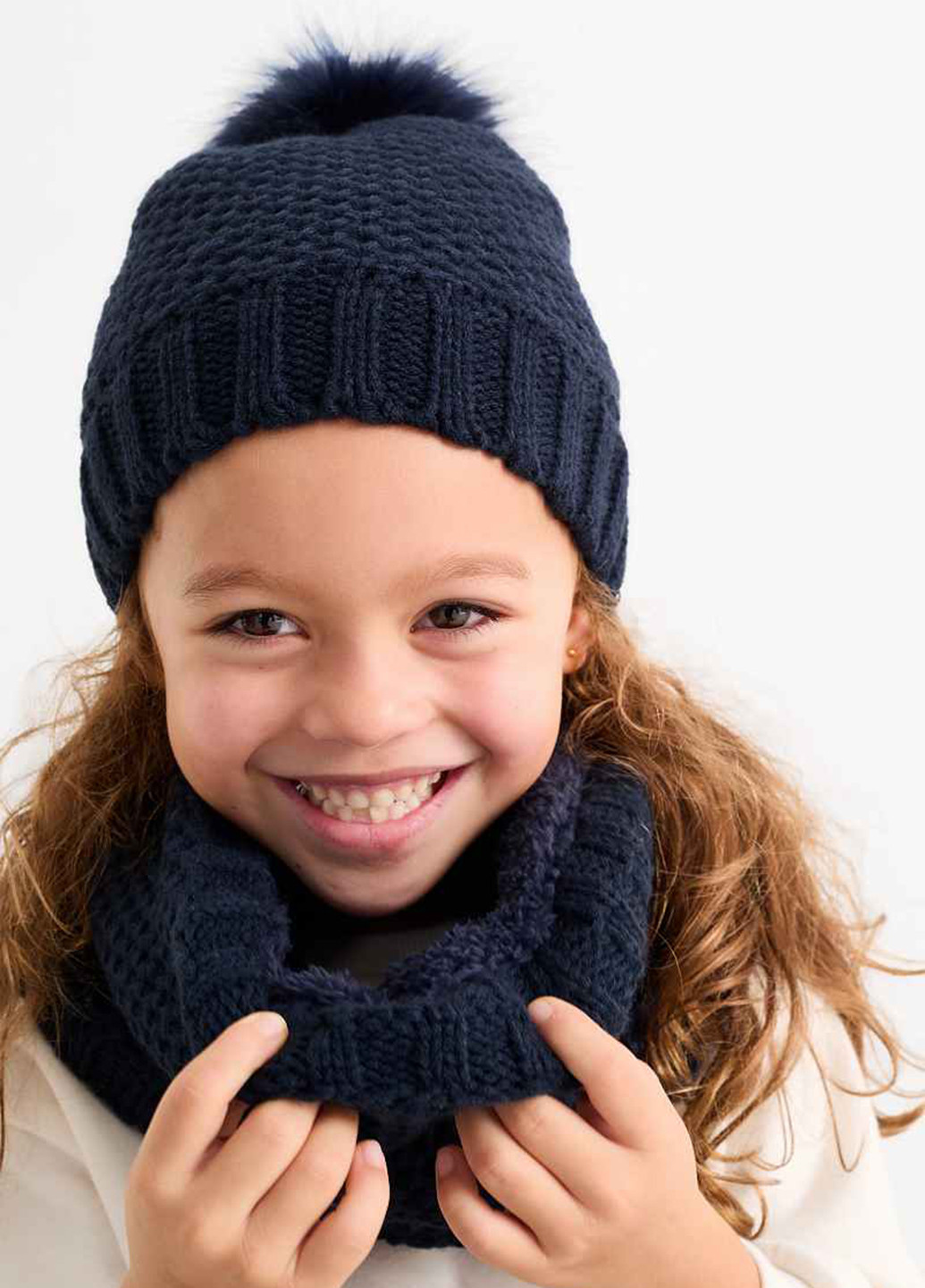 Комплект (шапка, шарф-снуд) C&A (369838855)