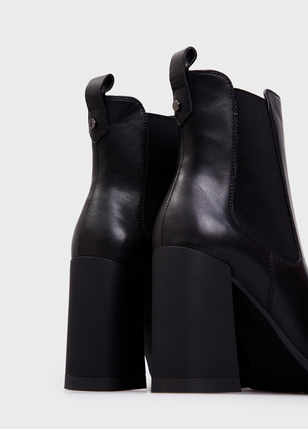 Чорні демісезонна ботильйони PRPY