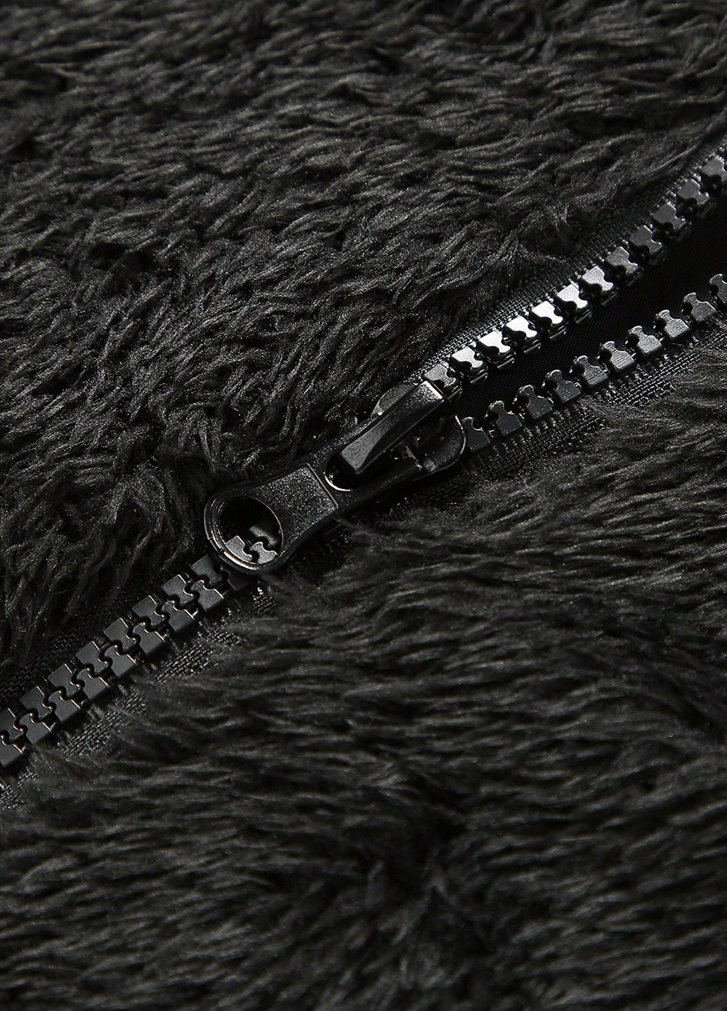 Чорна демісезонна куртка SHEIN