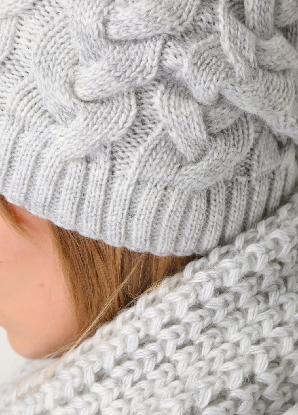 Теплий зимовий комплект (шапка, шарф-снуд) на флісовій підкладці DeMari 661028 Merlini (250435010)