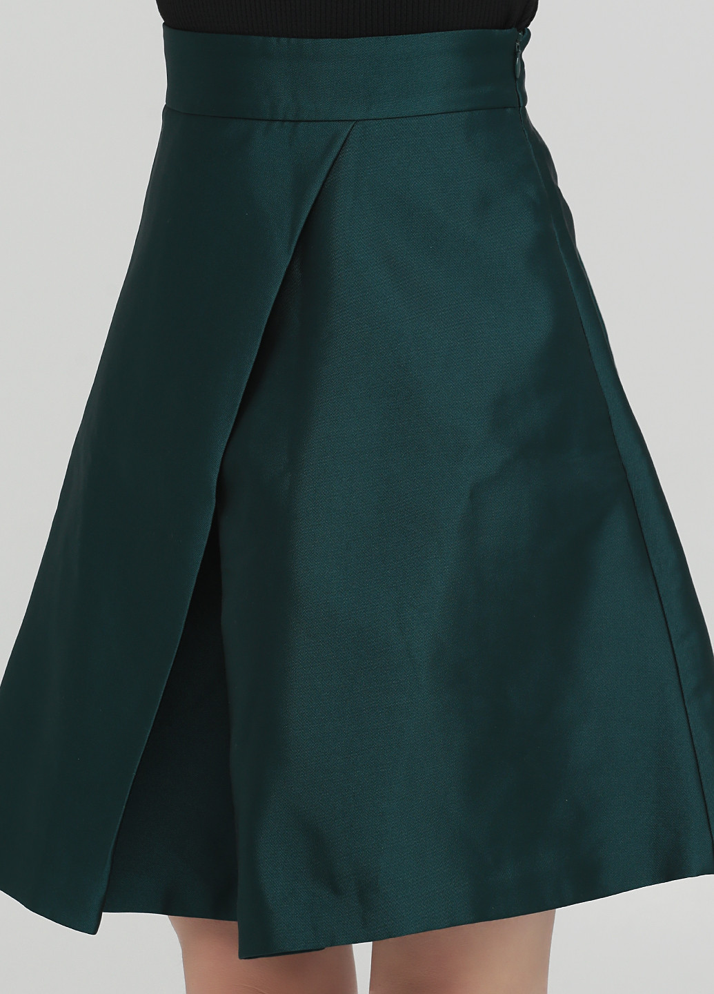 Темно-зеленая кэжуал однотонная юбка Vero Moda а-силуэта (трапеция), на запах
